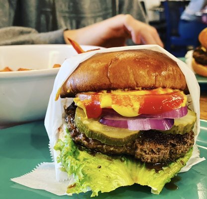 Bones' Burgers by null