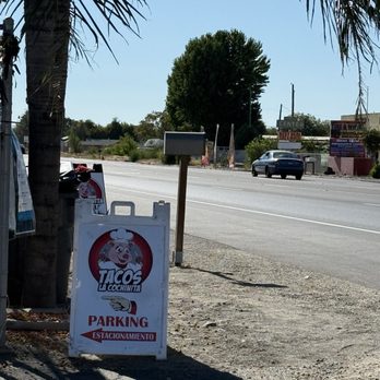 Tacos La Cochinita - Look for the signs - Tacos Near Me - Tracy, California Tacos La Cochinita - Look for the signs - Tacos Near Me - Tracy, California