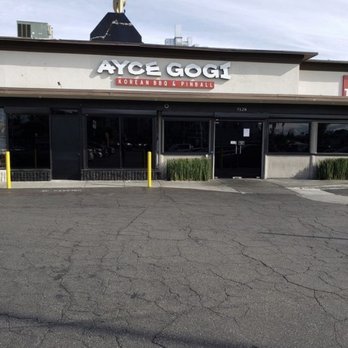 AYCE Gogi - VAN NUYS - Outside the restaurant - Korean Near Me - Van Nuys, California