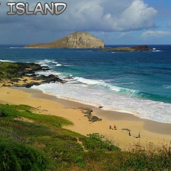 Kaupo Beach Park - Rabbit island - Parks Near Me - Waimanalo, Hawaii