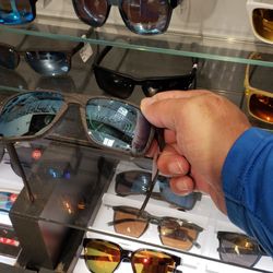 Sunglass Hut