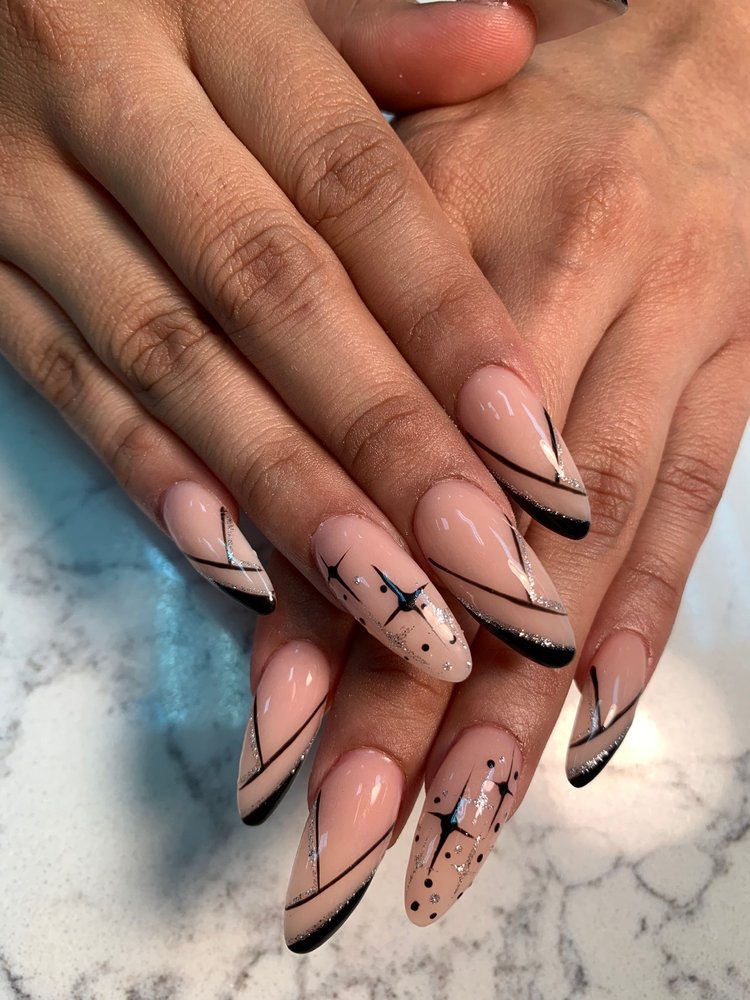 Q HAIR & NAILS Updated August 2024 44 Photos 13400 Highway 36