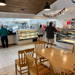 Tomas Bakery & Takeria