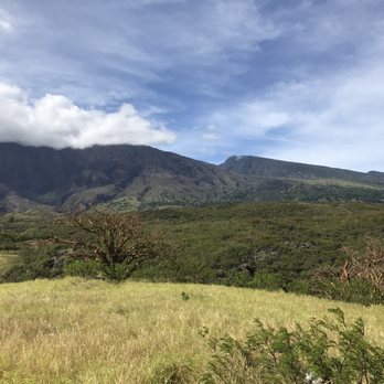 Roberts Hawaii - Bus Tours Near Me - Kahului, Hawaii Roberts Hawaii - Bus Tours Near Me - Kahului, Hawaii