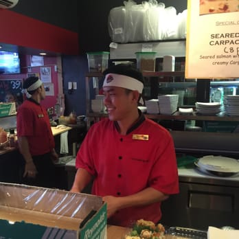 39 Degrees - My sushi chef MJ preparing me something magical to eat! - Japanese Near Me - Long Beach, California