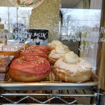 Doe Donuts - Donuts Near Me - Portland, Oregon Doe Donuts - Donuts Near Me - Portland, Oregon