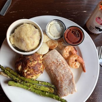 Nicks Fish House - Seafood Platter (broiled) - Seafood Near Me - Baltimore, Maryland Nicks Fish House - Seafood Platter (broiled) - Seafood Near Me - Baltimore, Maryland