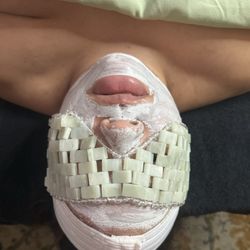 Susan Eyebrow Threading and Waxing - Acne Facial with Clarifying Mask!
