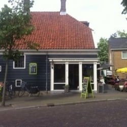 De Groene Smaak - De Groene Smaak  op het terras of binnen kun je heerlijk ontbijten, lunchen en dineren. (H)eerlijk eten en leuke bediening.