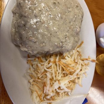 Harriette's Restaurant - Biscuits and gravy - Breakfast & Brunch Near Me - Key Largo, Florida