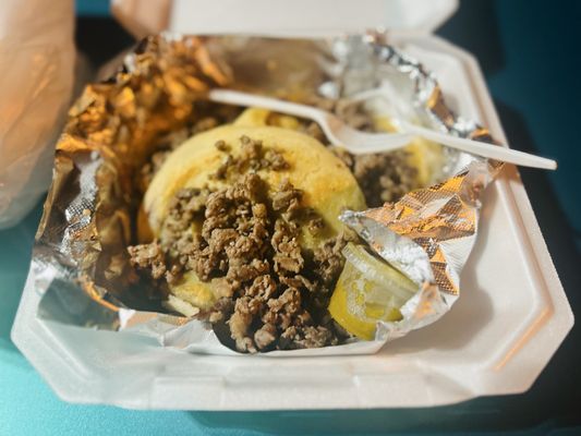 Tacos Y Pupusas Express