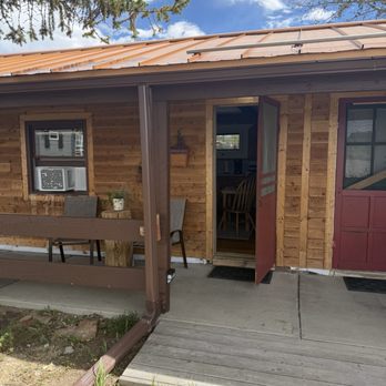 CopperLine Lodge - Hotels Near Me - Saratoga, Wyoming CopperLine Lodge - Hotels Near Me - Saratoga, Wyoming