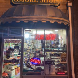 Rutgers Quick Shop - Toxic Environment & Convenience Store The Employee has a Hatred & will verbally show it Toward Military Veterans & Rutgers Students ‍