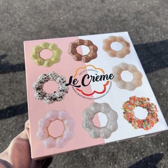 Le Creme - Mochi donuts: sesame, matcha, churro, cookies and cream flavors. - Desserts Near Me - San Jose, California Le Creme - Mochi donuts: sesame, matcha, churro, cookies and cream flavors. - Desserts Near Me - San Jose, California