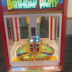 Chuck E. Cheese - Game called ; birthday party