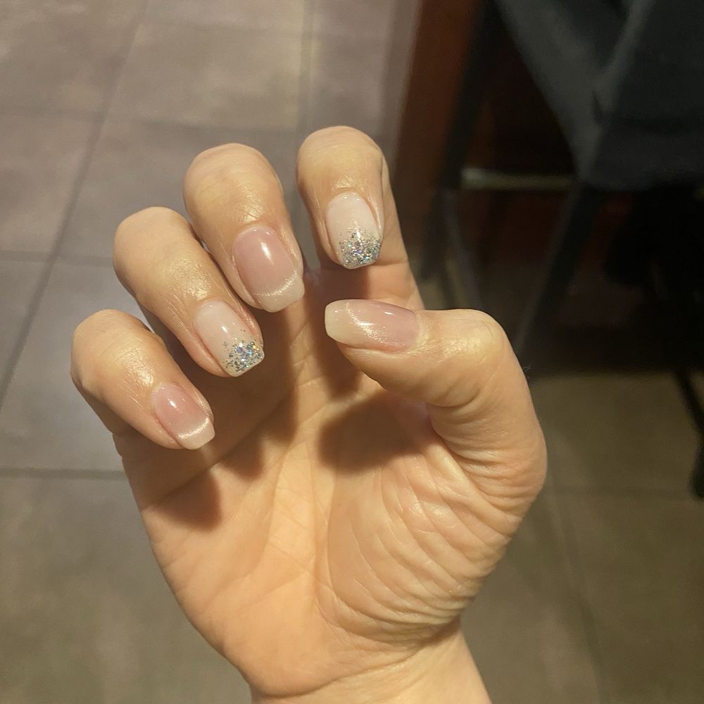 Daydreams Beauty Studio - Nail Salons Near Me - Diamond bar, California