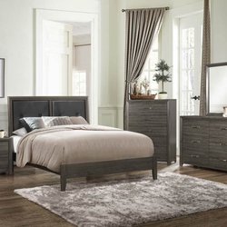 Avery's Furniture Express - Bedroom Furniture Set