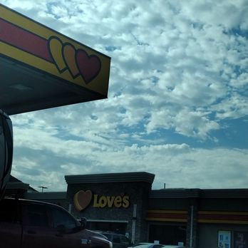 Love's Travel Stop - Gas Stations Near Me - Las Vegas, Nevada Love's Travel Stop - Gas Stations Near Me - Las Vegas, Nevada