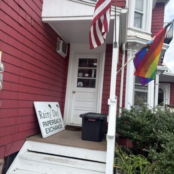 Rainy Day Paperback Exchange - Bookstores Near Me - Bethel, Connecticut