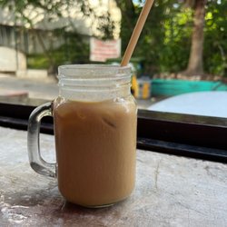 Madrez Café - Caramel latte