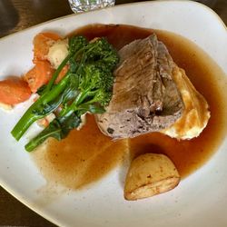 Friels Bar and Restaurant - Grass fed beef, mash, roasted potato and vegges. So delicious!