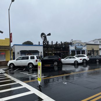Schooners - Front on street - Seafood Near Me - Cayucos, California Schooners - Front on street - Seafood Near Me - Cayucos, California