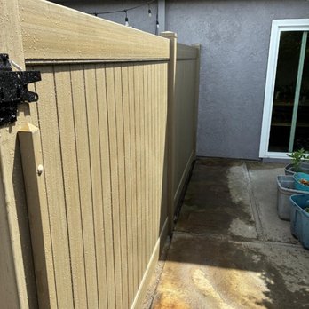 Irvine Fence - Fences & Gates Near Me - Wilmington, California Irvine Fence - Fences & Gates Near Me - Wilmington, California