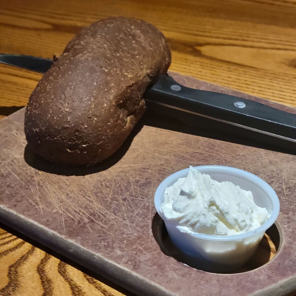 Outback Steakhouse - Warm Bread & Butter - Steakhouses Near Me - Shreveport, Louisiana