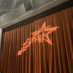 Stars Theatre Restaurant