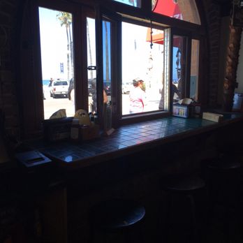 Mutt Lynch's - Pubs Near Me - Newport Beach, California Mutt Lynch's - Pubs Near Me - Newport Beach, California