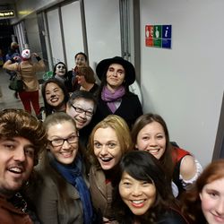 Hoxton Overground Station - Yelp treasure hunt