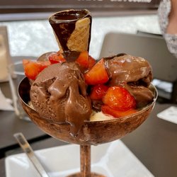 Cioccolati Italiani - Cioccolat Italiani, Milan. Coppa con fusie. Salted Caramel and Strawberry topping.