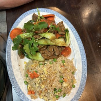Pho N' Roll - Beef with bok choy stir fry with fried rice. - Vietnamese Near Me - Folsom, California Pho N' Roll - Beef with bok choy stir fry with fried rice. - Vietnamese Near Me - Folsom, California
