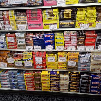 Yummies Candy & Nuts - Old time favorites - Candy Stores Near Me - Kittery, Maine