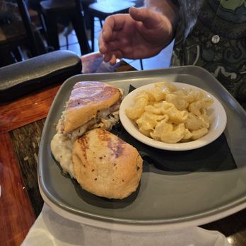 Flying Boat Tap Room - Cuban - Pizza Near Me - Ocala, Florida