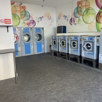 The Laundry Club - Clean & Easy - Laundry Services Near Me - Amsterdam, New Hampshire The Laundry Club - Clean & Easy - Laundry Services Near Me - Amsterdam, New Hampshire