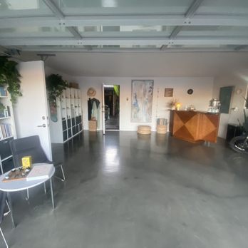 Twelve Senses Retreat - Meditation & yoga space - Health Retreats Near Me - Encinitas, California