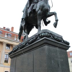 Carl-August-Denkmal