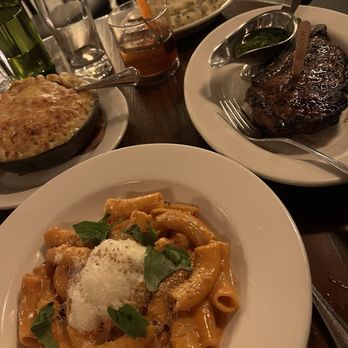 The Smith - Baked mac 'n cheese, rigatoni "allá vodka" pasta, ribeye. - New American Near Me - New York, New York The Smith - Baked mac 'n cheese, rigatoni "allá vodka" pasta, ribeye. - New American Near Me - New York, New York