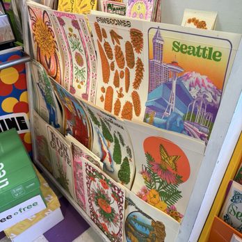 Psychedelic Lens - Arts & Crafts Near Me - Seattle, Washington