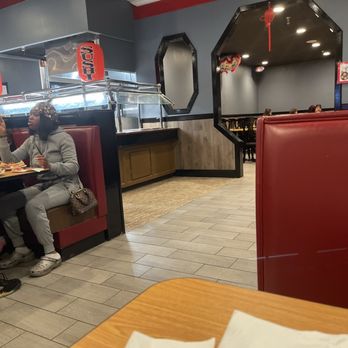 Golden Palace Buffet - Inside near food station and hibachi grill. - Chinese Near Me - Livonia, Michigan