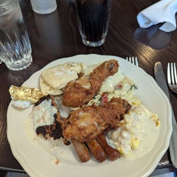 Greyhound Tavern - My plate - Southern Near Me - Fort Mitchell, Kentucky