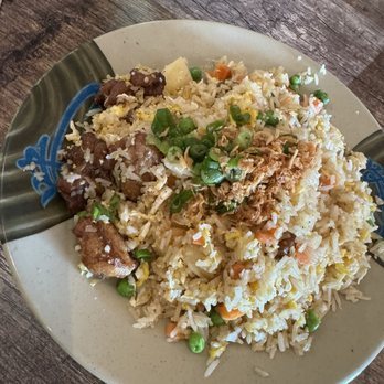 Triple-T - Pineapple Chicken Fried Rice - Noodles Near Me - Gardena, California Triple-T - Pineapple Chicken Fried Rice - Noodles Near Me - Gardena, California