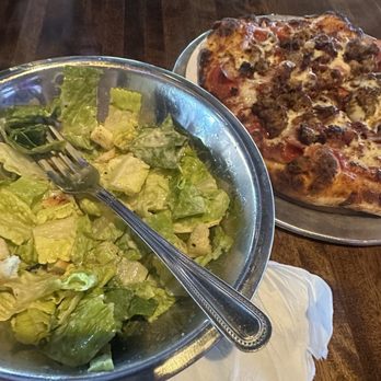 PaPPo’s Pizzeria & Pub - Caeser Salad (small) Meat Lovers Pizza (small) - New American Near Me - Saint Robert, Missouri PaPPo’s Pizzeria & Pub - Caeser Salad (small) Meat Lovers Pizza (small) - New American Near Me - Saint Robert, Missouri