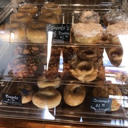 Jennings Coffee & Tea - Donuts
