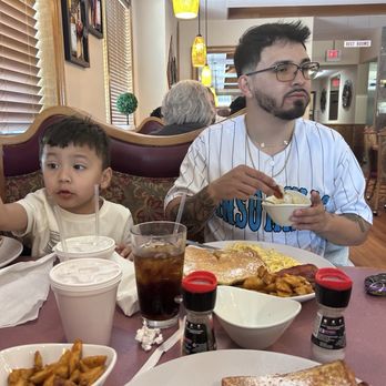 Donald's Pancake House - Breakfast Plates - Breakfast & Brunch Near Me - Myrtle Beach, South Carolina Donald's Pancake House - Breakfast Plates - Breakfast & Brunch Near Me - Myrtle Beach, South Carolina