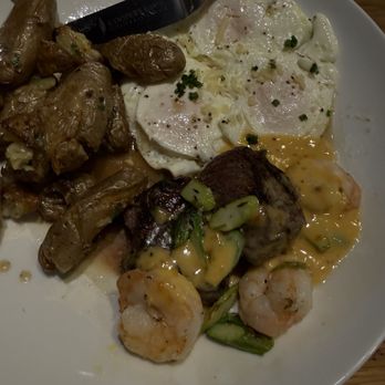 Cooper’s Hawk Winery & Restaurant - Cooper's Hawk Steak & Eggs - New American Near Me - Jacksonville, Florida Cooper’s Hawk Winery & Restaurant - Cooper's Hawk Steak & Eggs - New American Near Me - Jacksonville, Florida
