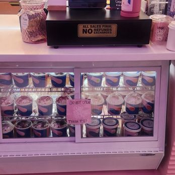 Sweets & Things - Desserts Near Me - Brooklyn, New York