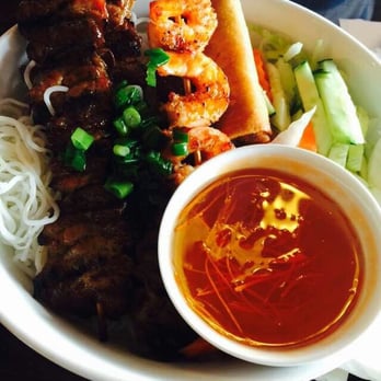 Pho Ever - Grilled meat and shrimp with veggies, noodles, and egg roll, with fish sauce dressing. - Vietnamese Near Me - Bellevue, Washington