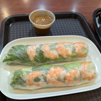 Mk Noodle - Spring rolls with shrimp - Vietnamese Near Me - Chicago, Illinois